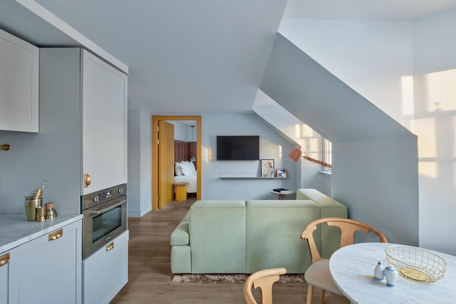 One Bedroom Suite with Sofa Bed,1606594592:JPEG